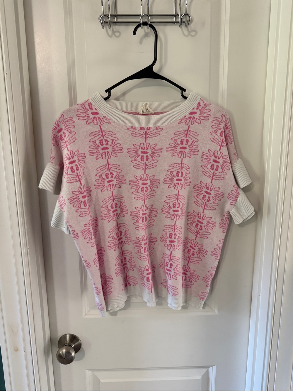 BiBi White Short Sleeve Knit Top with Pink Floral Motif